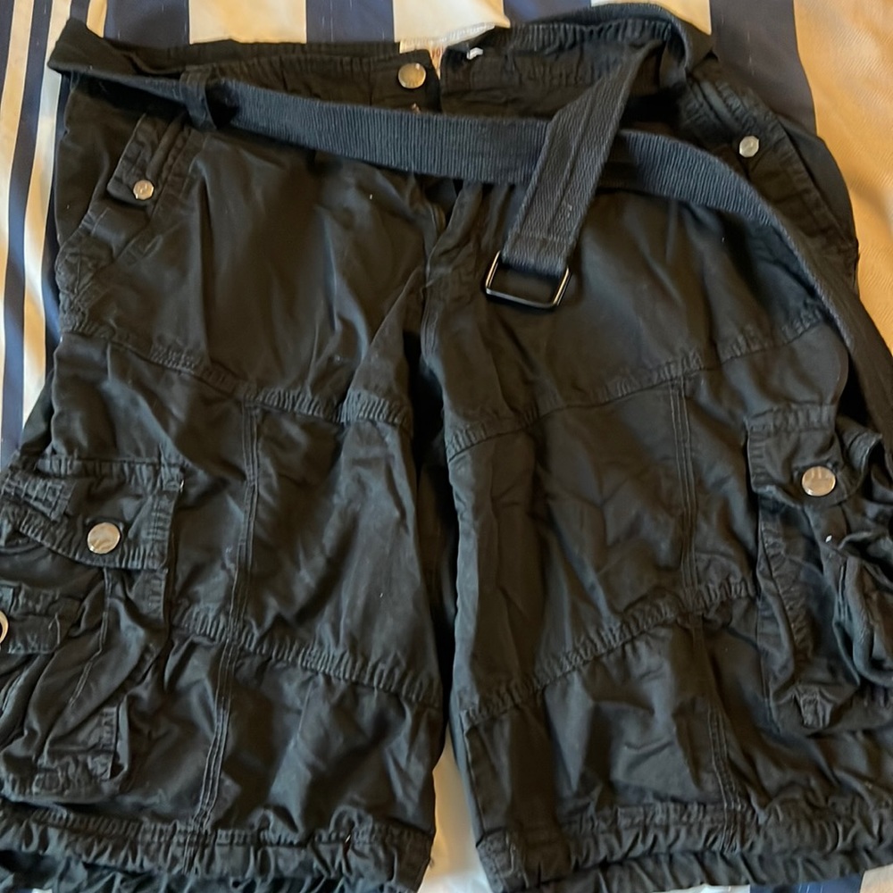 Black cargo shorts. Great condition size 38